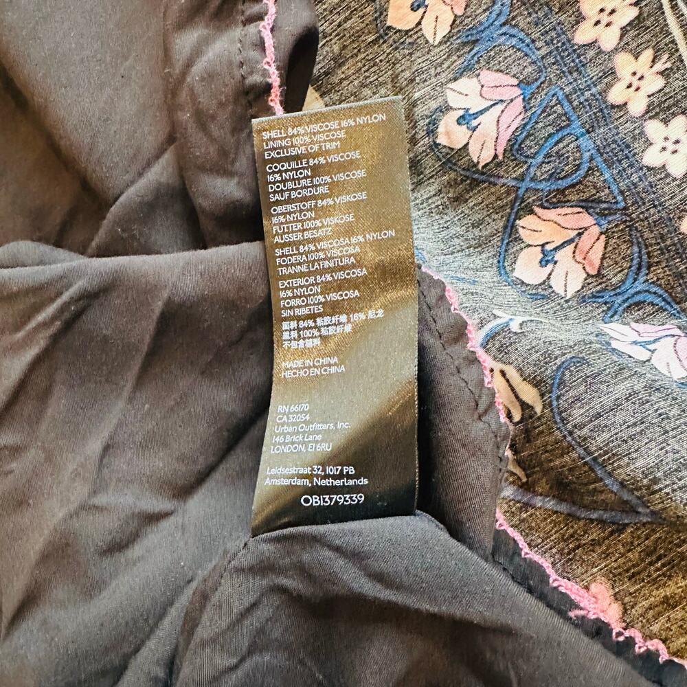 Anthropologie Dasha Smocked Midi Dress Black Floral Motif Boho Sz XS - Picture 8 of 9